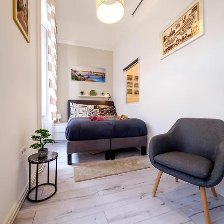 Soho Downtown Budapest